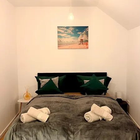 Cozy Residenz Platz 1 Near Neues Schloss Lägenhet *